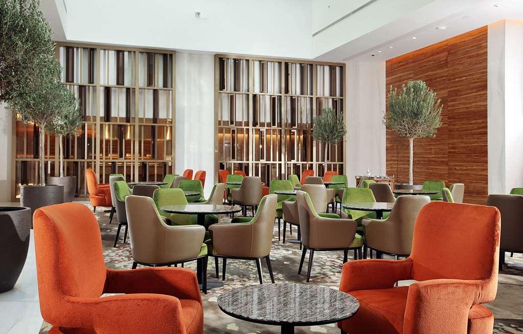 Hotel Grand Cosmopolitan 5*